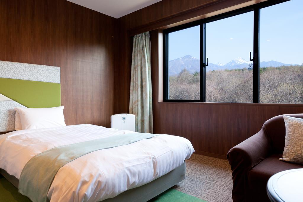 Royal Hotel Yatsugatake -From Apr2024 Grand Mercure Yatsugatake Resort & Spa Хокуто Экстерьер фото