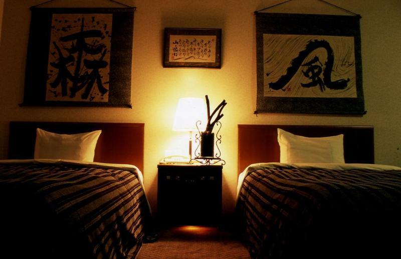 Royal Hotel Yatsugatake -From Apr2024 Grand Mercure Yatsugatake Resort & Spa Хокуто Экстерьер фото